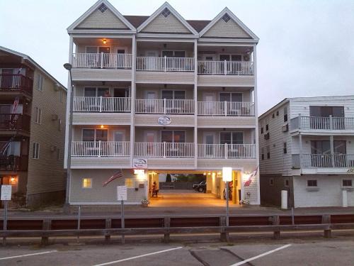 Hampton Hotel | Atlantic Breeze Suites