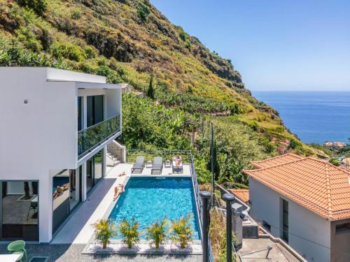 Tabua Villa | Atlantic Pebble Villa