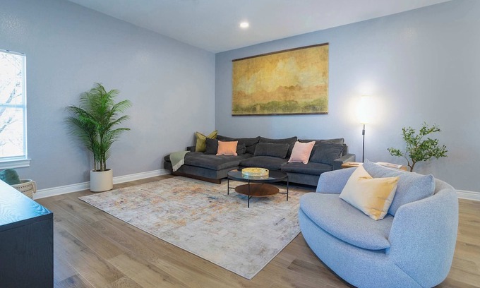 Dripping Springs House | Atlas Cottage – Cozy Stay for 2