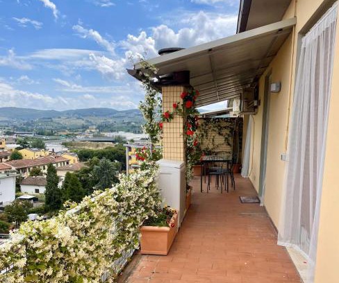 Scandicci Apartment | Attico Giglio - Private Terrace near Florence