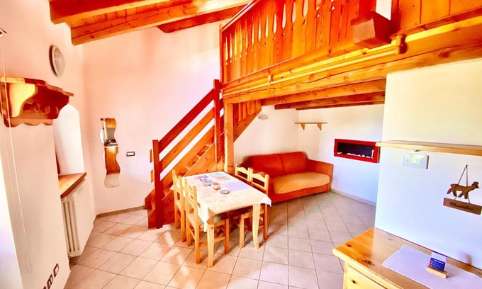 Fiou Apartment | Attico panoramico con soppalco