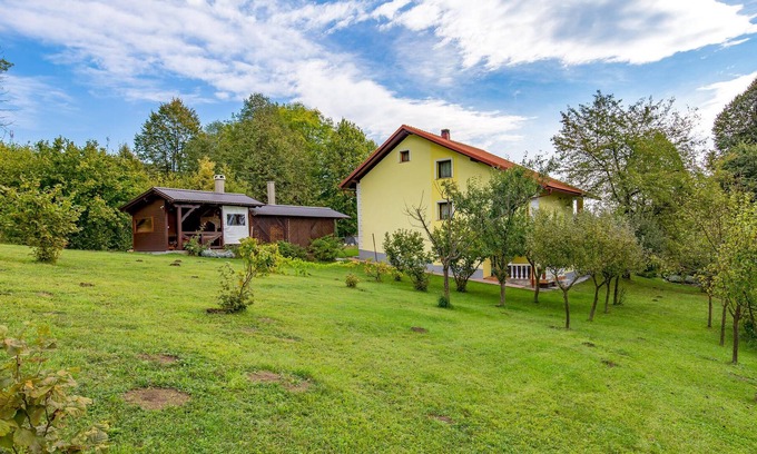 Vrbovsko Apartment | Attractive vacation apartment for an unforgettable vacation in a quiet location.????