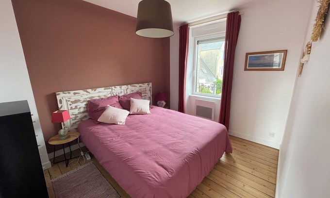 Carantec House | Au Centre de Carantec Proche Plages, Maison Familiale
