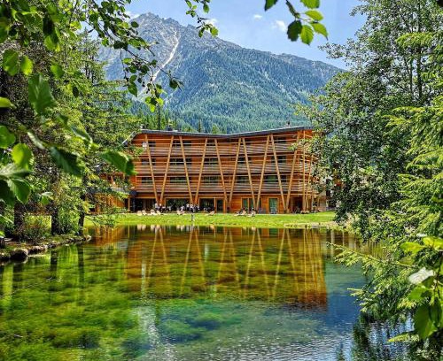 Champoluc Hotel | Au Charmant Petit Lac - Ecohotel Parc & Spa