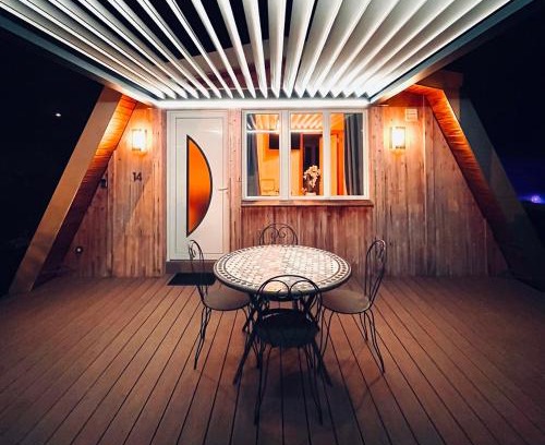 Metabief Ski Chalet | Au-Doux-Altic chalet romantique avec JACUZZI ET SAUNA