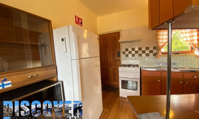 Anglers Reach Apartment | Little Robin Escape is located in Anglers Reach.