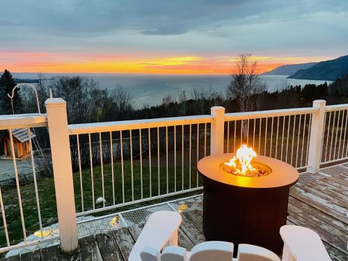 Baie-St-Paul Hotel | Auberge Cap aux Corbeaux