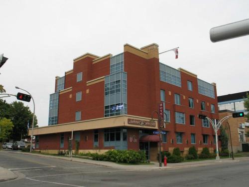 District Wright - Parc - de - la - Montagne Hotel | Auberge de la Gare