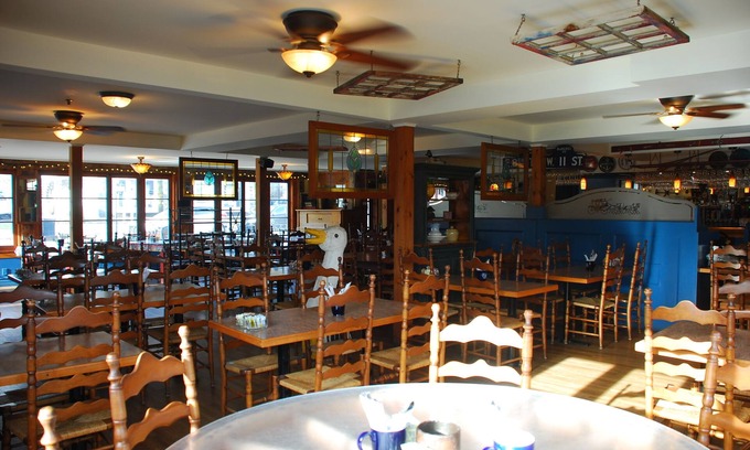 Knowlton Hotel | Auberge Knowlton