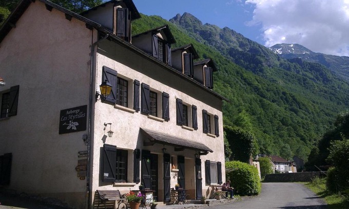 Couflens Hotel | Auberge Les Myrtilles