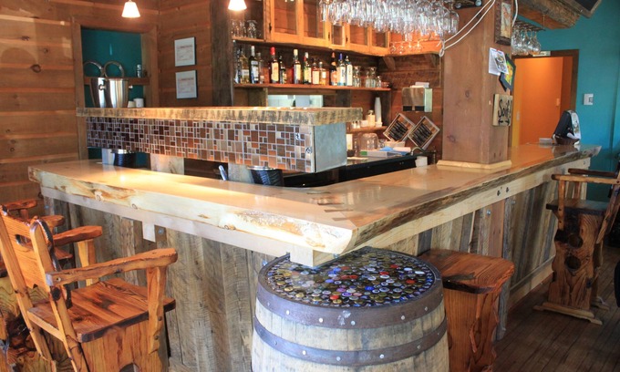 Val David Hotel | Auberge Micro-Brasserie Le Baril Roulant