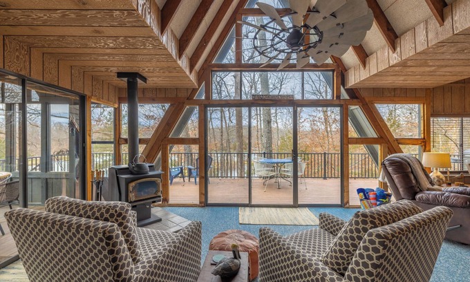 Innsbrook Ski Chalet | Audubon Breeze Chalet by Innsbrook Vacations!
