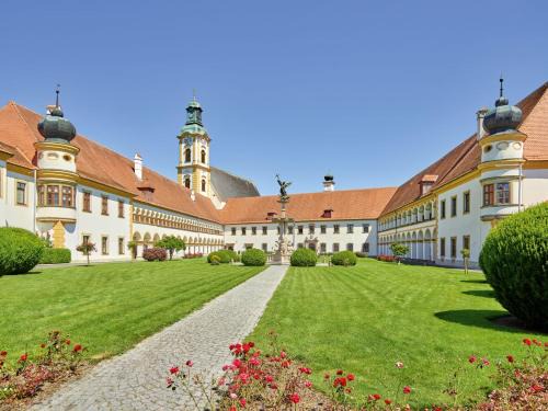 Reichersberg Hotel | Augustiner-Chorherrenstift Reichersberg