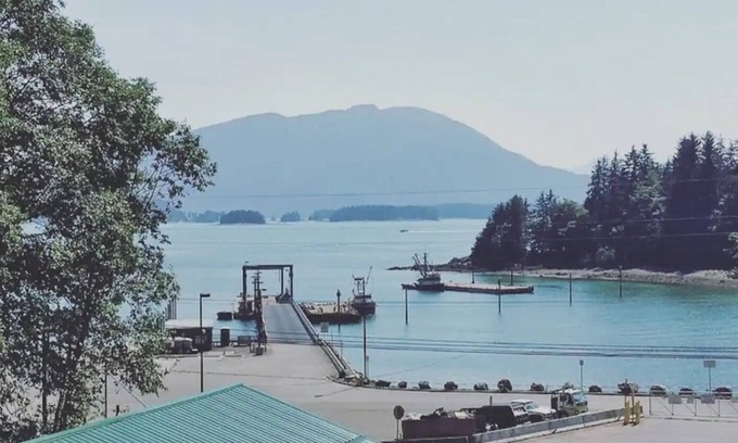 Juneau Cottage | Auk Nu, Cove View Alaskan Home