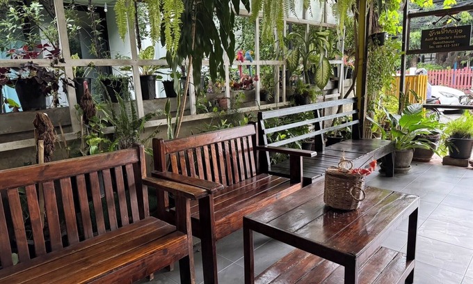 Nimman House | Aunt & Uncle's House