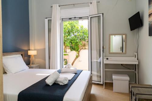 Anatolikos Sinikismos Apartment | Aura Apartments 1