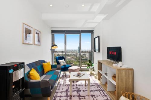 Bumi Serpong Damai Apartment | Aura by Kozystay - BSD
