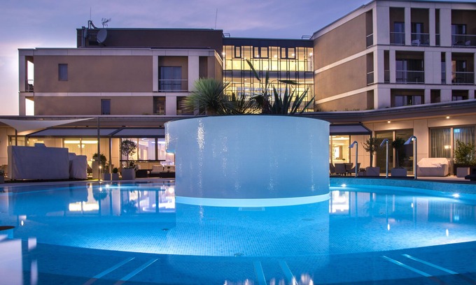 Balatonfured Hotel | Aura Hotel - Adults Only