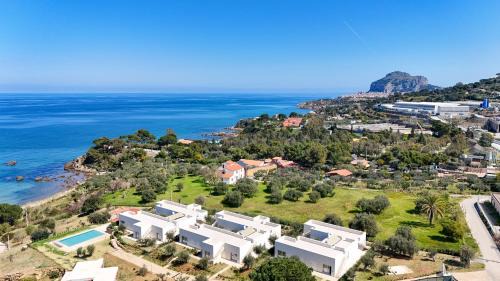 Cefalu Apartment | Aura Maris beach residence Mazzaforno