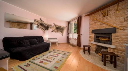 Allos Apartment | AURIAC - A01- STUDIO Cabine 4 pers
