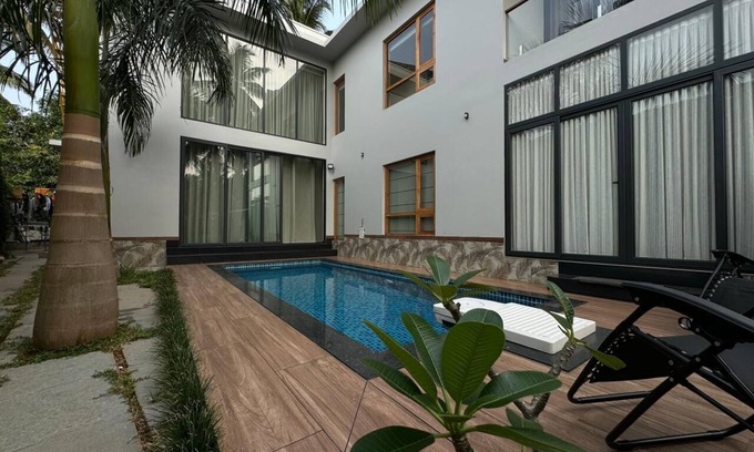 Kozhikode Villa | Aurora-The Pool Villa located at the heart of calicut city with all amenities.