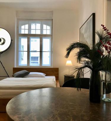 Schwabing House | Aussergewöhnlich schönes Zimmer in München-Schwabing