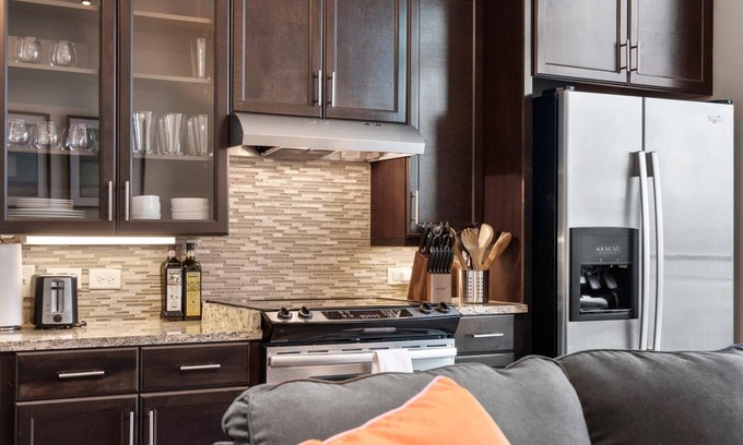 Waller Creek District Apartment | Austin | Fashionable 1BD/1BA Apartment