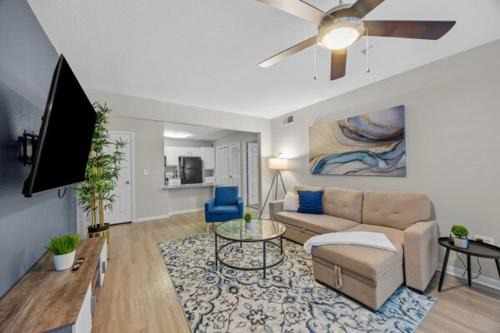 Pleasant Valley Apartment | Austin Haven, 2 mins to Airport, 5 mins Downtown