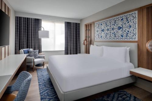 Franklin Park Hotel | Austin Marriott South