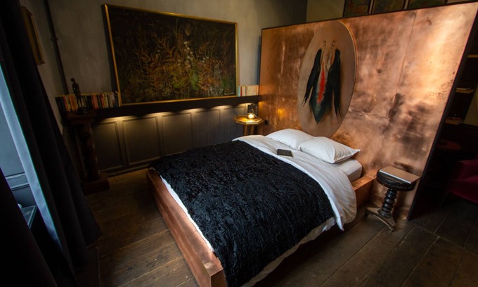 Clemency House | Authentic castle anno 1634