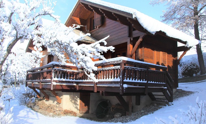 Saint-Chaffrey Ski Chalet | Authentic chalet in the heart of Serre Chevalier, 300m from the slopes