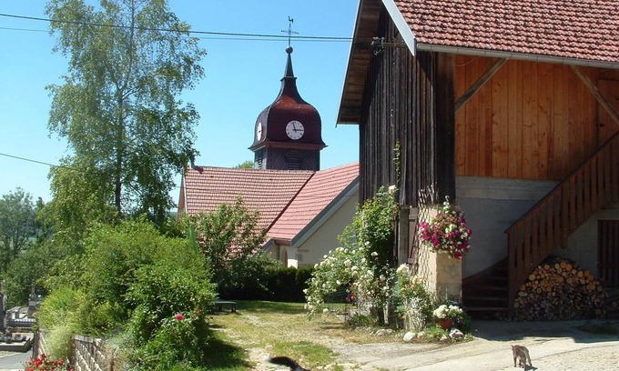 Montperreux Apartment | Authentic Comtoise farm