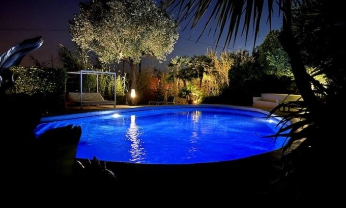 Santa Maria del Cami House | Authentic 5★ Finca near Palma - Mediterranean luxury & oasis of peace from the 19th century.