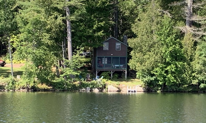 Fayette Cabin | Authentic Maine Cabin on Echo Lake
