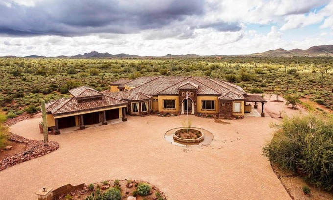 Apache Junction House | AUTHENTIC SANTA FE TUSCAN-STYLE VILLA WITH PANORAMIC VIEWS.