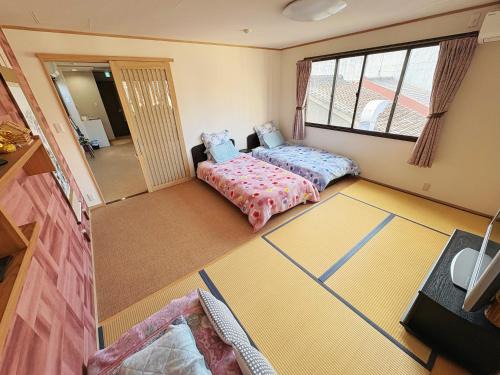 Minami Apartment | Autumn Leaves Villa 302