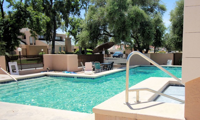 Tucson Condo | Available Now! Just On The Market! Newly Renovated!