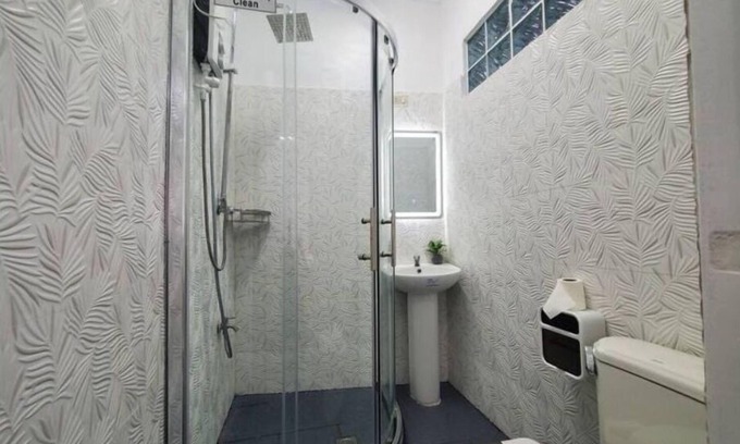 Tayug Apartment | AVE Homes (A4) Deluxe Studio, PRKG, Netflix, Wi-Fi