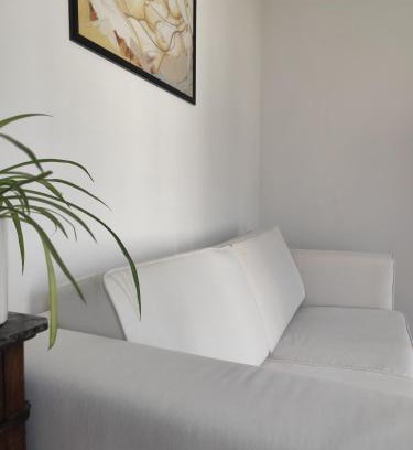 Innenstadt - Sankt Ulrich-Dom House | Avea - Accessible Downtown Retreat near Hofgarten