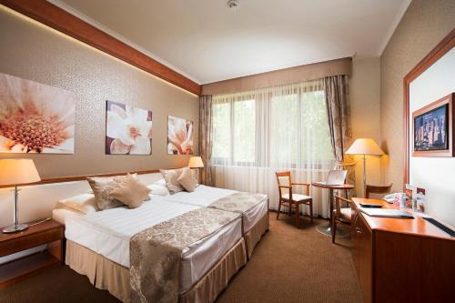 Sostogyogyfurdo Hotel | Aventinus Hotel