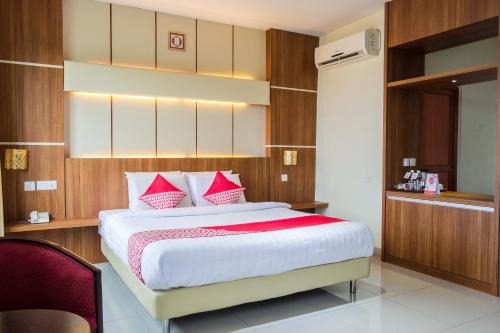 Tanjung Uncang Hotel | Aviari Hotel