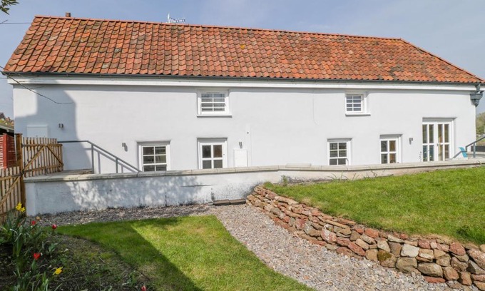 Pill House | Avonside Cottage