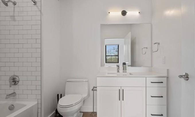Takoma Apartment | Award Rentals in Washington DC. Multiple levels of amenities and shared space.