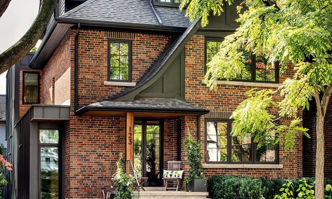 Midtown Toronto House | Award-winning 4 Bedroom Residence in mid-town