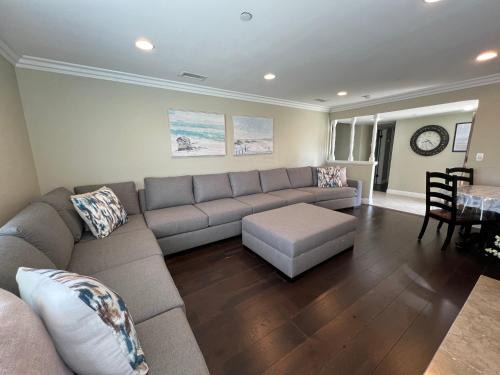 Hermosa Village House | Awesome 4 Bedroom, 3 1/2 Bath Home 1/2 Mile Walk To Disney