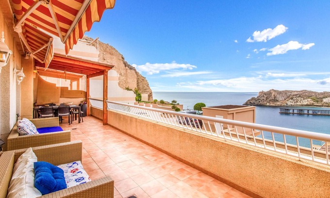 Aguilas Apartment | Awesome apartment in águilas with WiFi