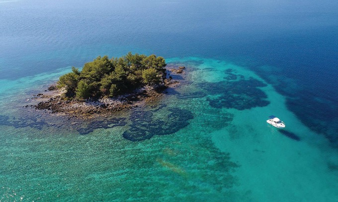 Orebic Apartment | Awesome apartment in Osobljava with kitchen