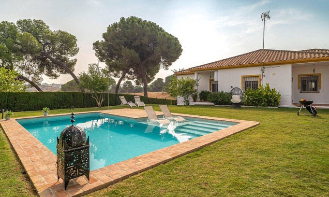 Villanueva del Rio y Minas House | Awesome home in Villanueva del Rio y M