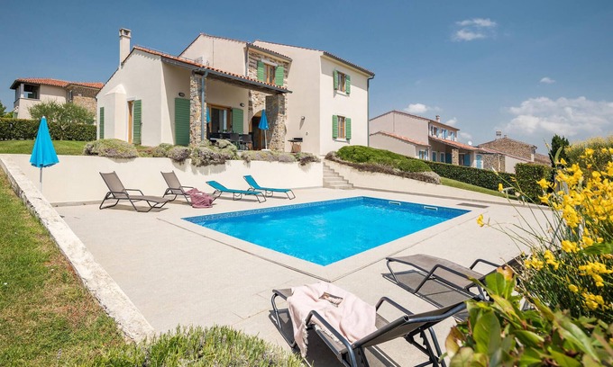 Baredine House | Awesome home in Baredine