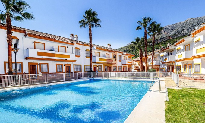 Benaojan House | Awesome home in Benaoján
